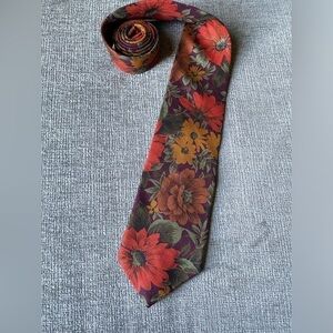 417 By Van Heusen Tie Men's Classic Style Gorgeous Vintage Multicolor Floral